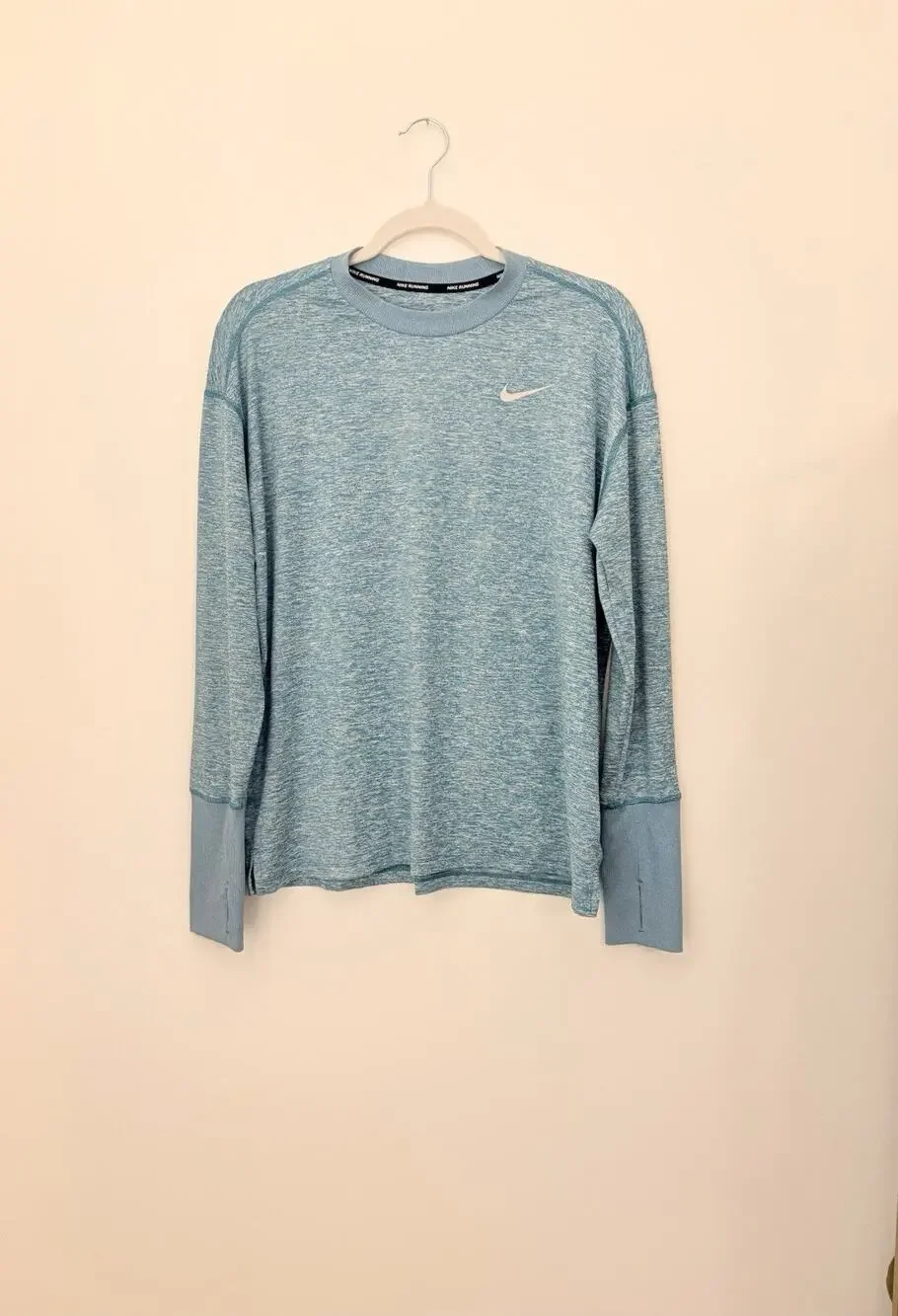 Nike Dry For Women’s Long Sleeve Teal Blue Shirt Size L Thumb Slit On Sleeves